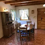 Апартаменты Balaton Rustic Бадачоньтёрдемиц